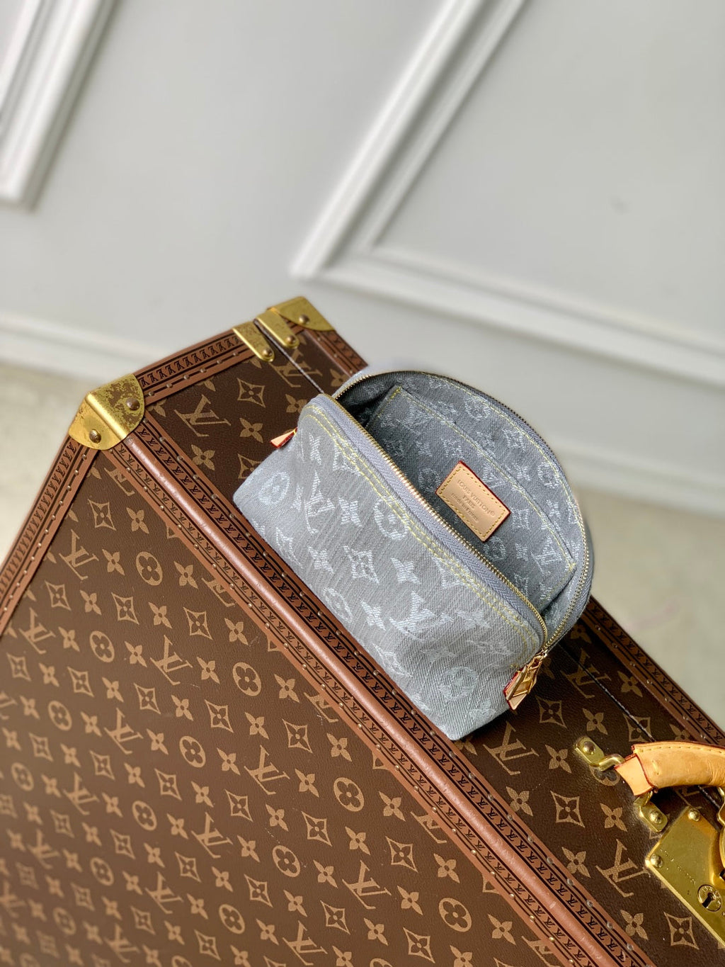 COSMETIC POUCH 19 IN GREY MONOGRAM DENIM GOLD HARDWARE