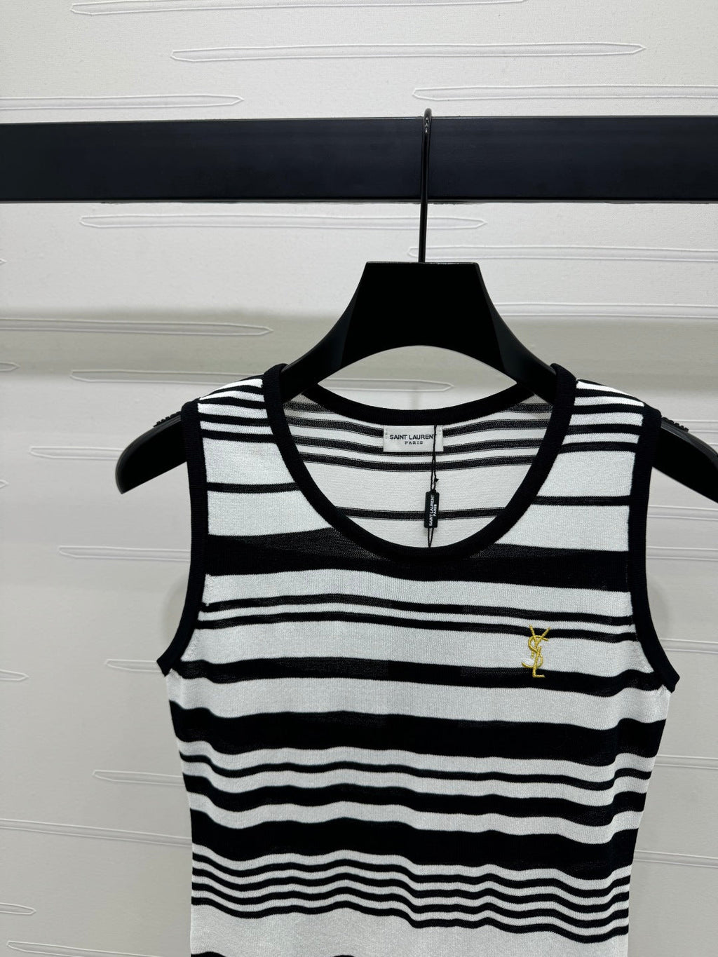 YSL 25S BLACK TRIM TANK TOP 264090