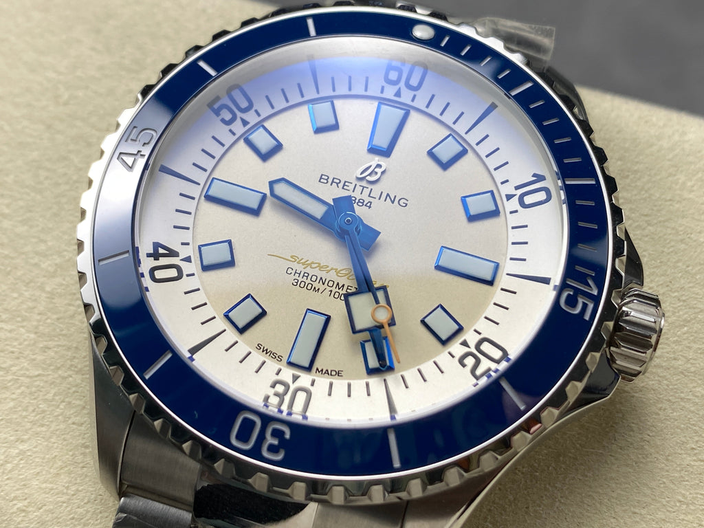 SUPEROCEAN AUTOMATIC 44 STEEL CASE NAVY BLUE CERAMIC BEZEL
