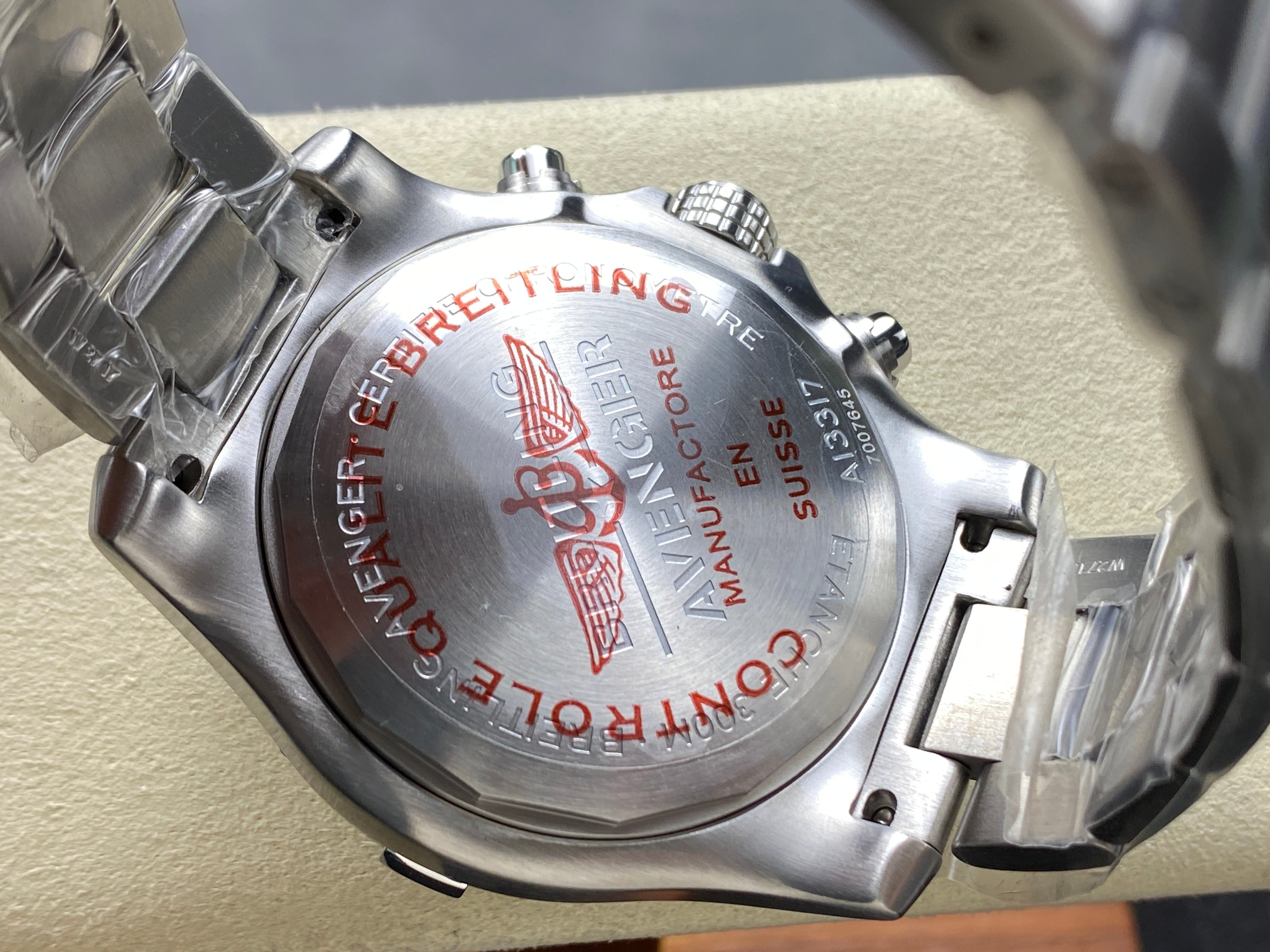 AVENGER CHRONOGRAPH STEEL CASE NAVY BLUE DIAL
