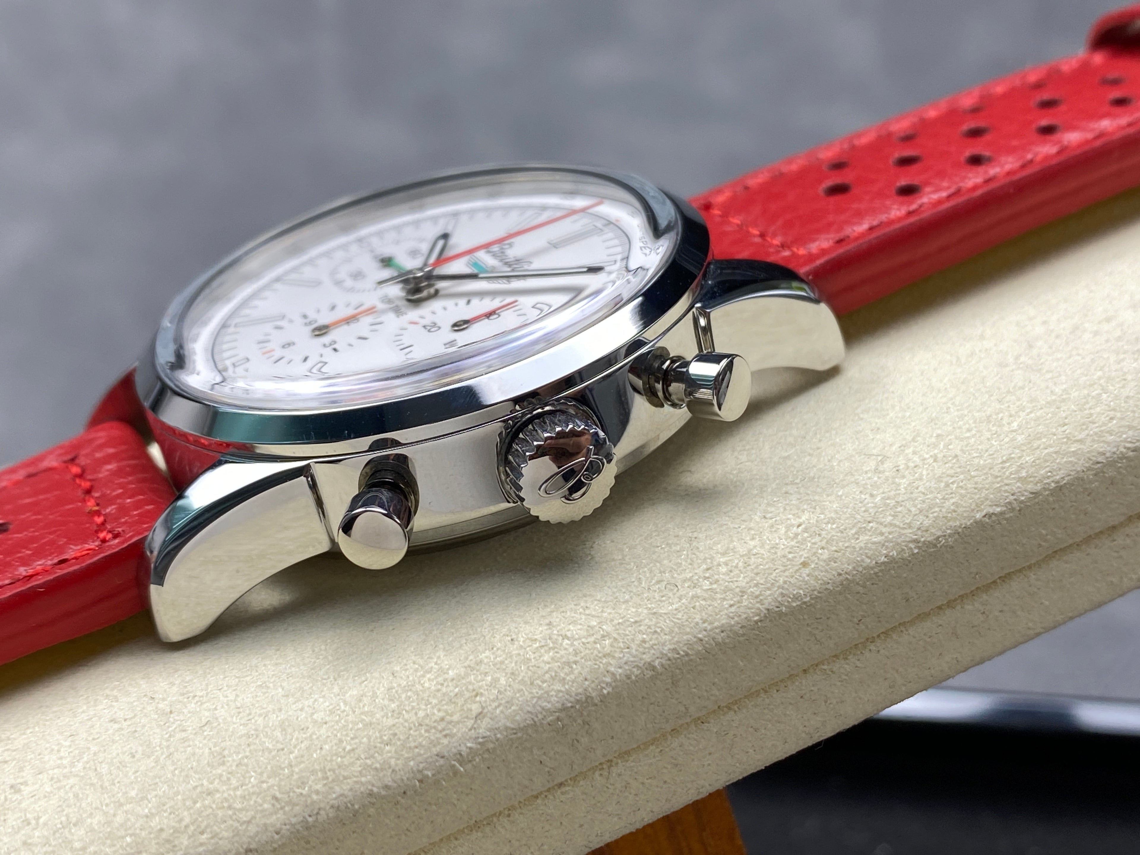 TOP TIME B01 FORD THUNDERBIRD STEEL CASE RED CALFSKIN STRAP