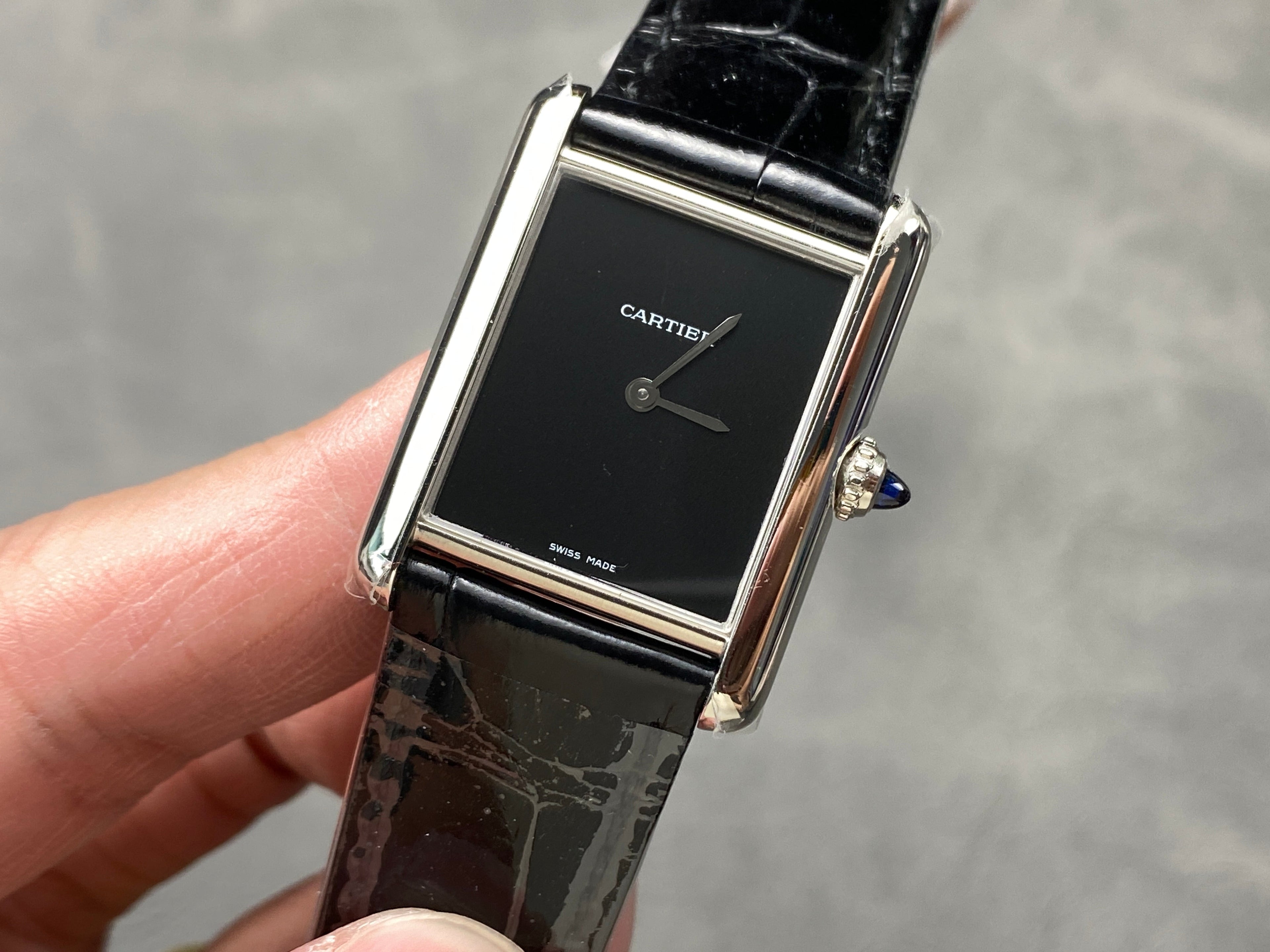 CARTIER TANK MUST SILVER CASE WITH BLACK LEATHER STRAP