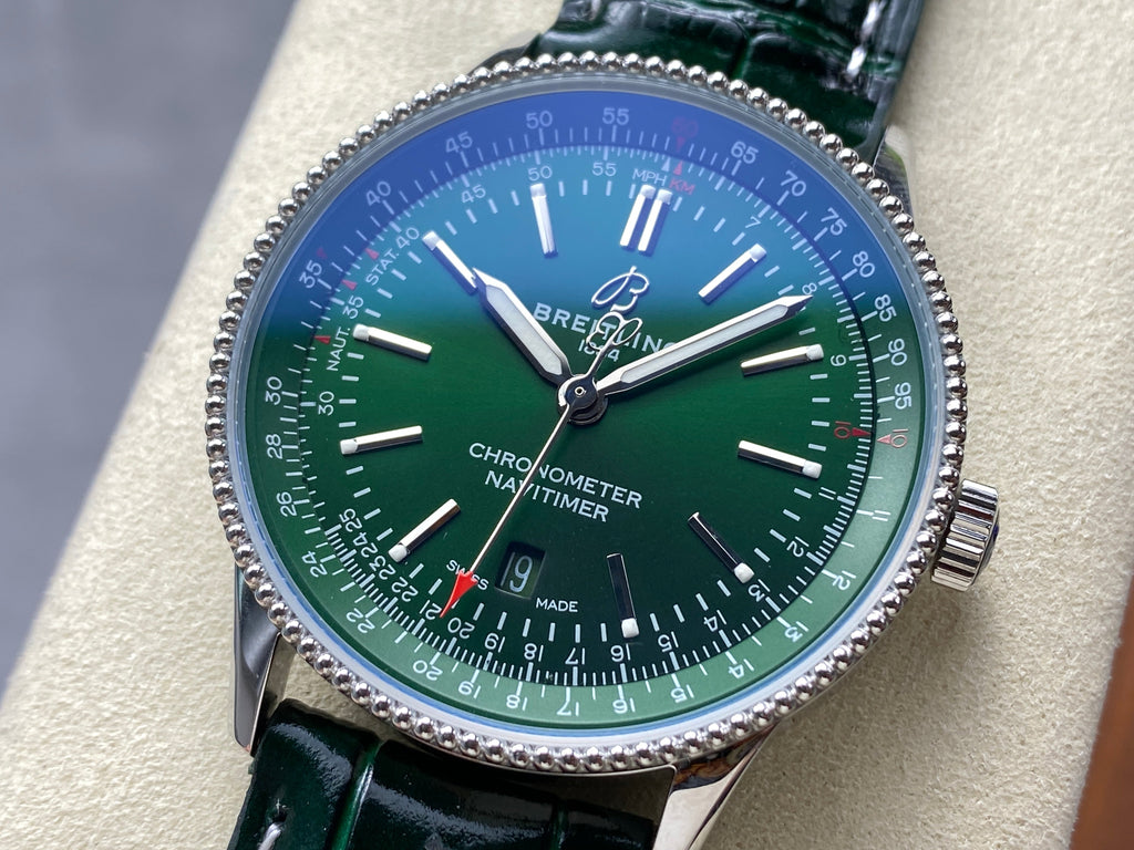 NAVITIMER AUTOMATIC 41 STEEL CASE GREEN DIAL