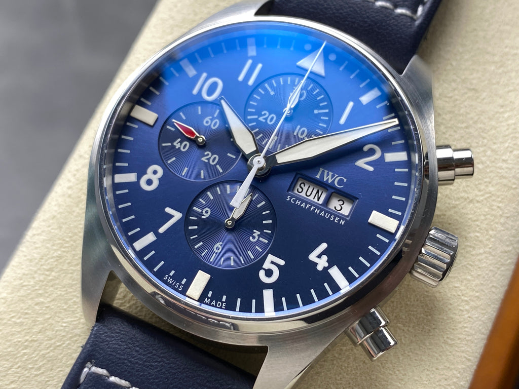PILOT'S WATCH MARK XX STAINLESS STEEL CASE WITH NAVY BLUE LEATHER TRAP AND DIAL