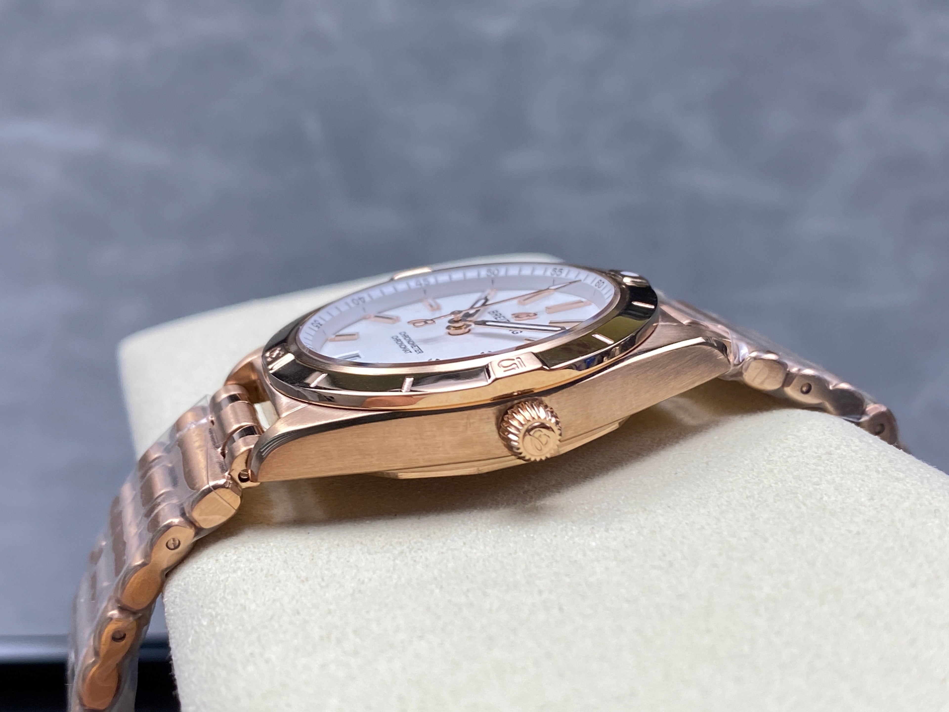 CHRONOMAT AUTOMATIC 36 RED GOLD CASE WHITE DIAL