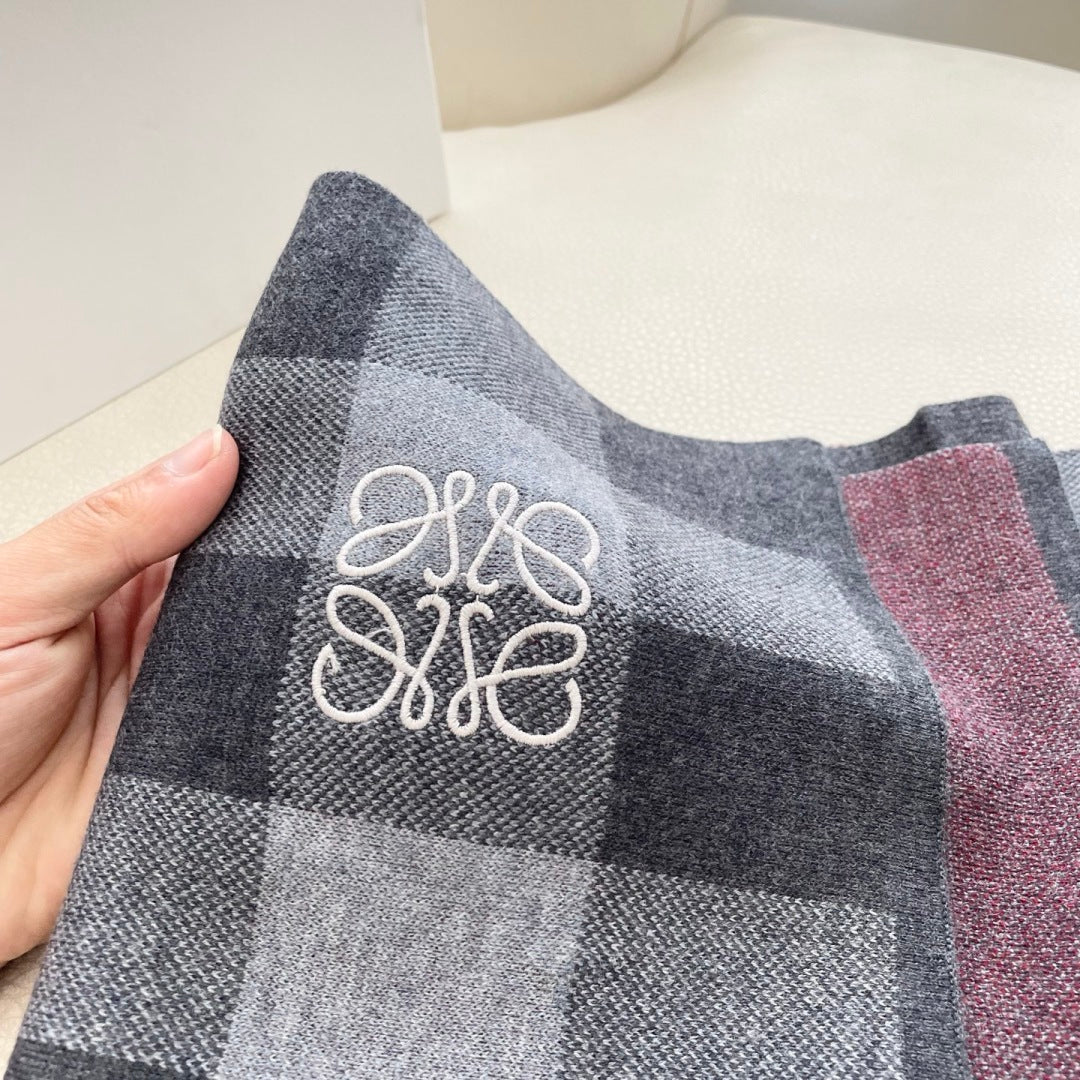 LOEWE 25S SCARF 180 IN CASHMERE 852879