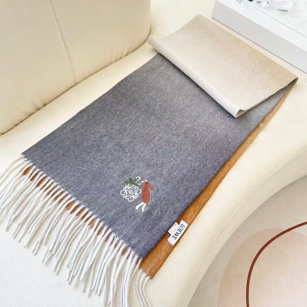 LOEWE 25S SCARF 180 IN CASHMERE 852917