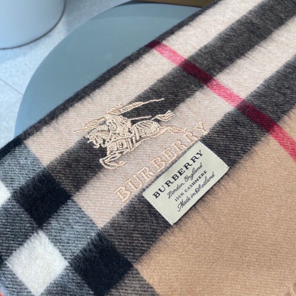 BURBERRY 25S SCARF 200 CM IN CASHMERE 938291