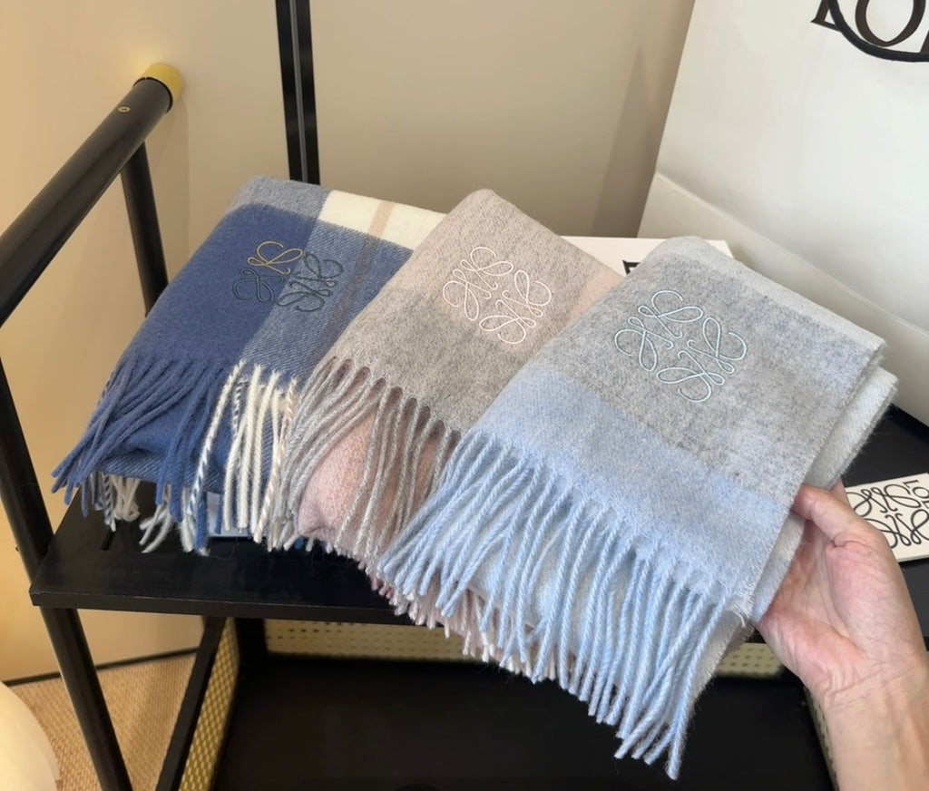 LOEWE 25S SCARF 180 IN CASHMERE 854625