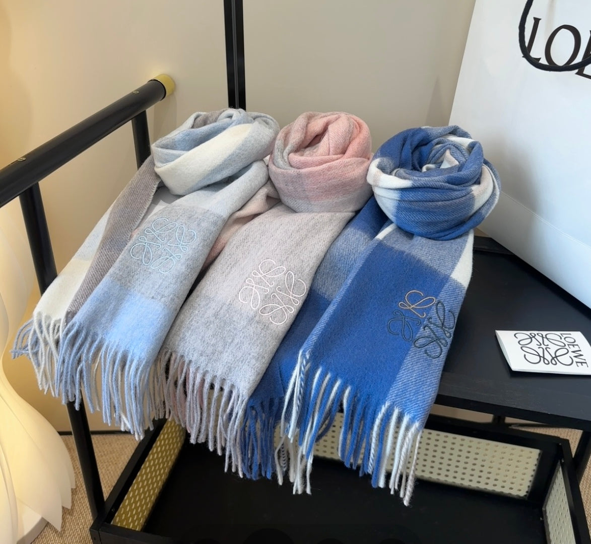LOEWE 25S SCARF 180 IN CASHMERE 854625