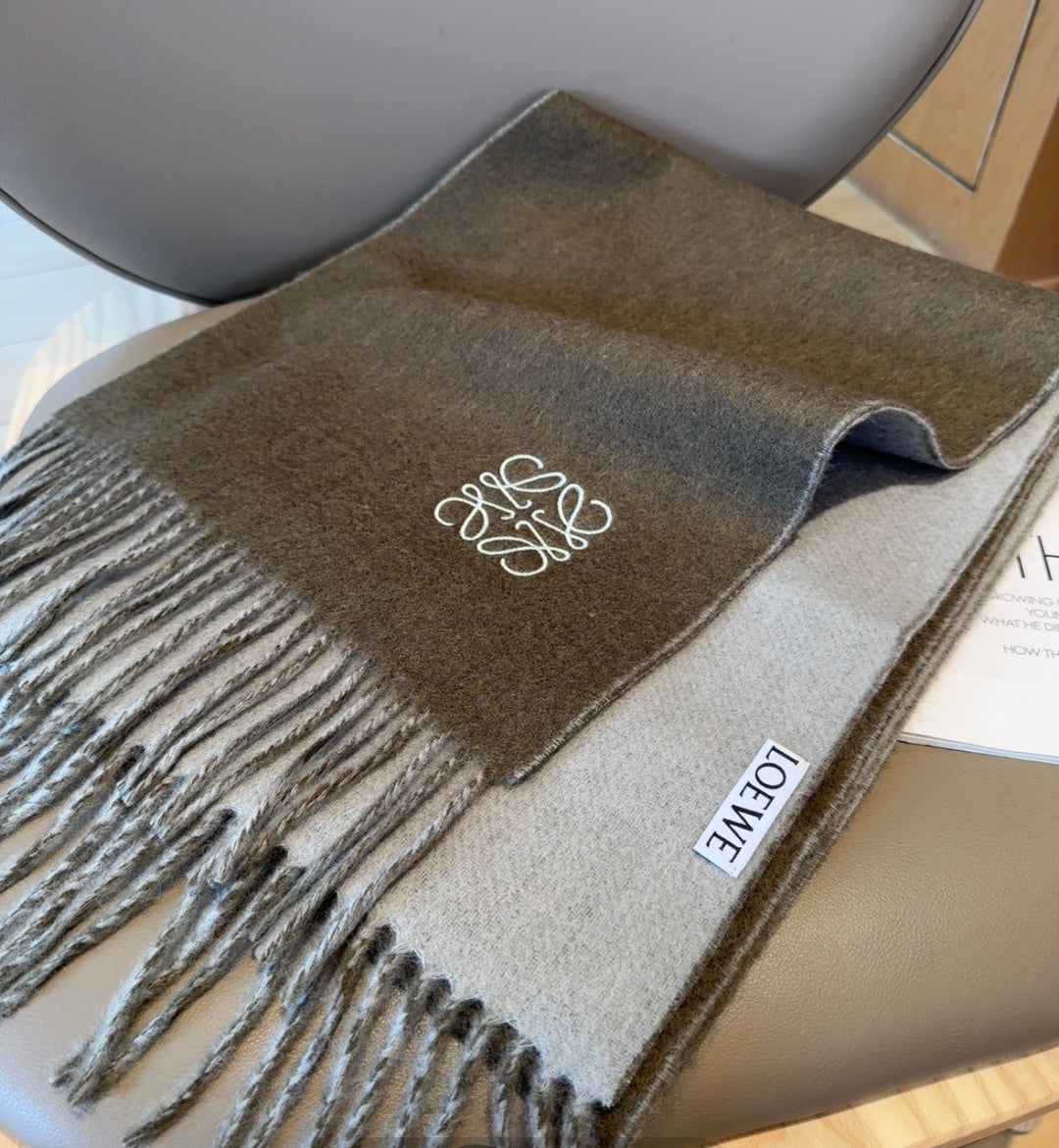 LOEWE 25S SCARF 180 IN CASHMERE 854628