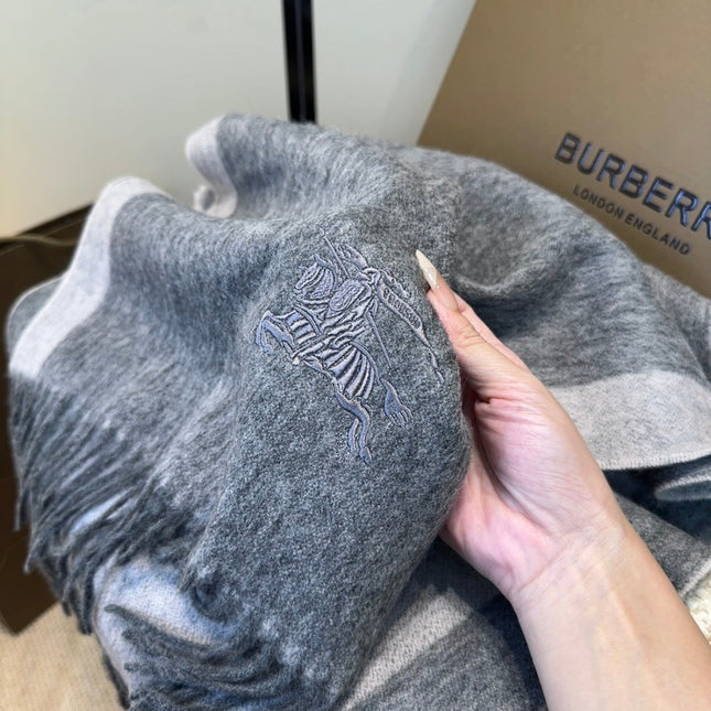 BURBERRY 25S SCARF 180 CM IN CASHMERE 935746