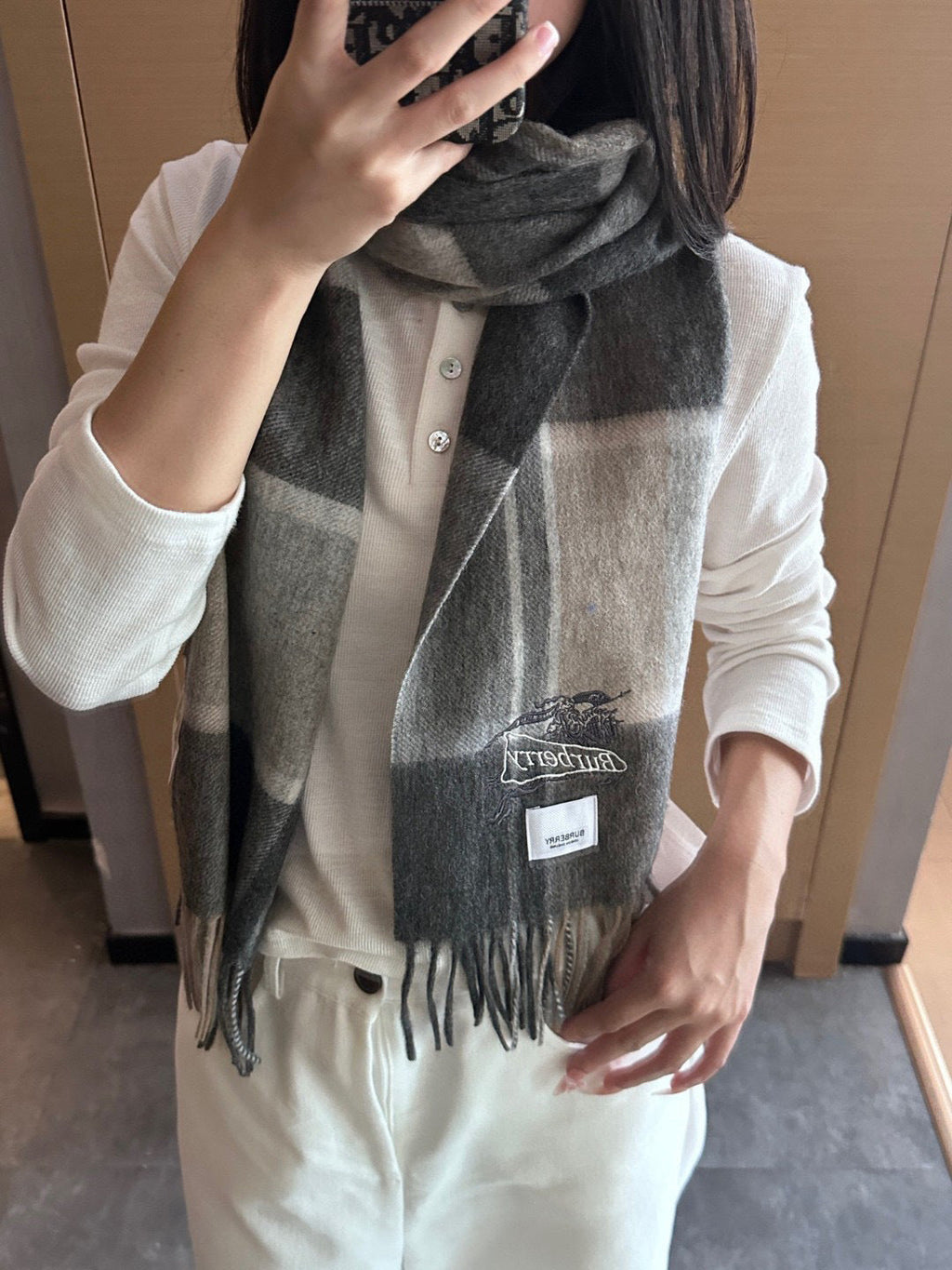 BURBERRY 25S SCARF 180 CM IN CASHMERE 938035