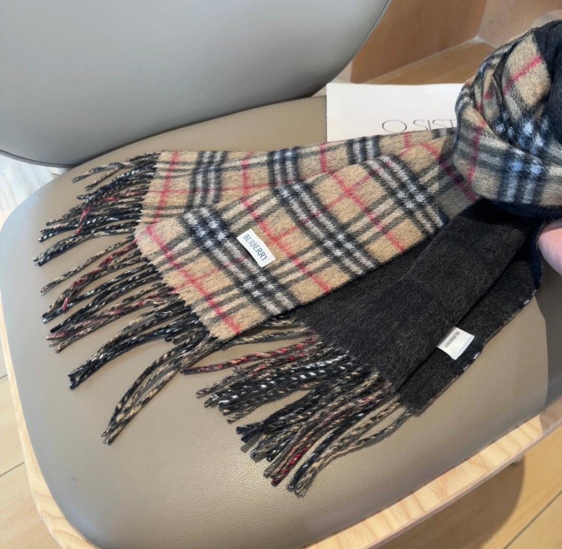 BURBERRY 25S SCARF 180 CM IN CASHMERE 938045