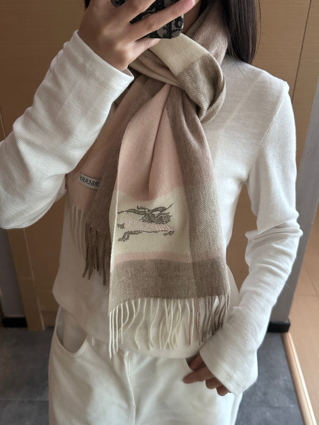 BURBERRY 25S SCARF 180 CM IN CASHMERE 938052
