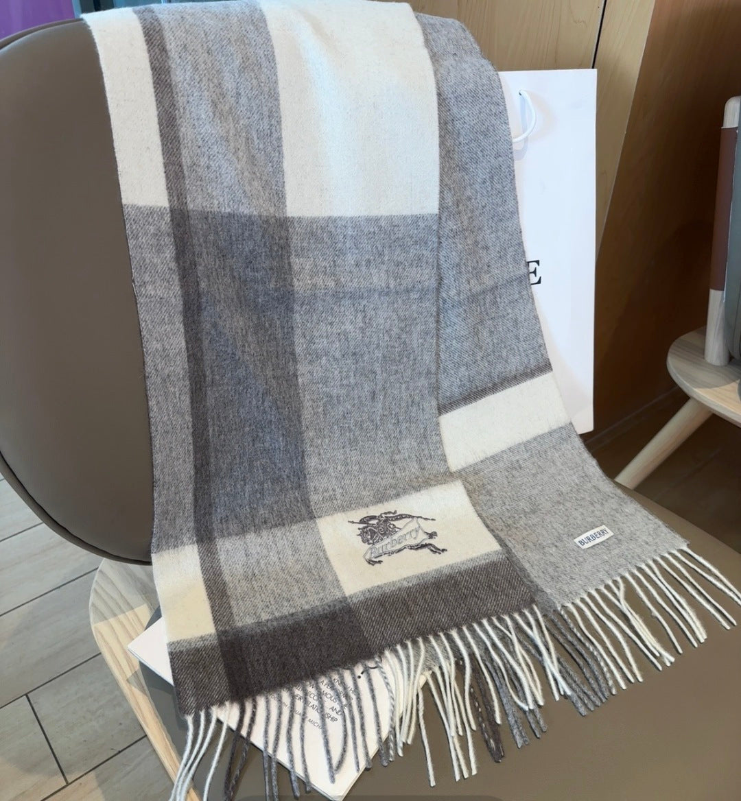 BURBERRY 25S SCARF 180 CM IN CASHMERE 938053