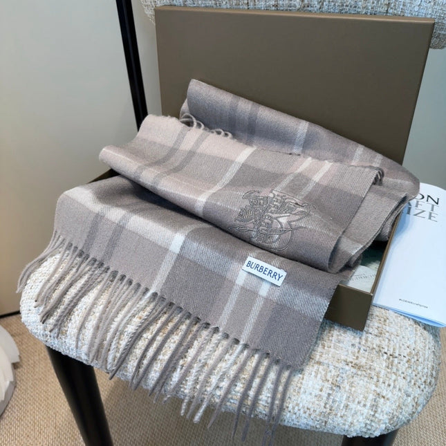 BURBERRY 26S SCARF 180CM IN CASHMERE 207638