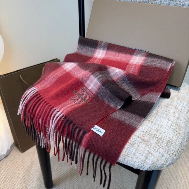 BURBERRY 26S SCARF 180CM IN CASHMERE 207843