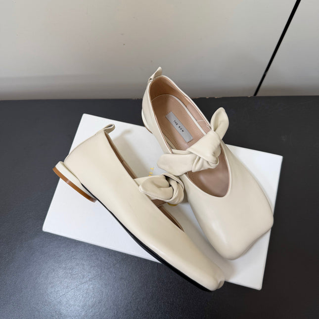 THE ROW 26S BALLET FLATS IN IVORY WHITE KNOT DETAIL CALFSKIN WITH SQUARE TOE