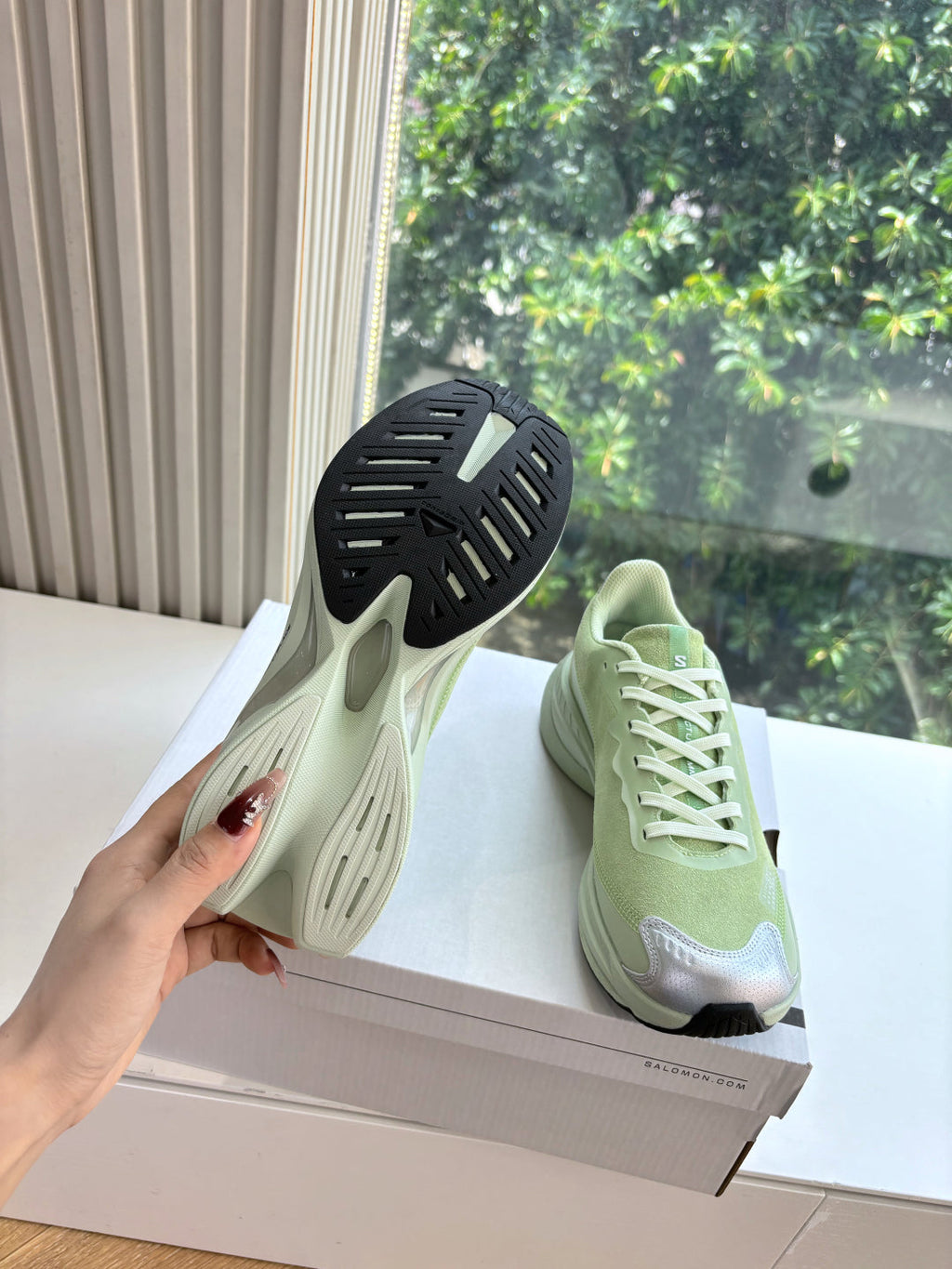 ALO 25S SALOMON SPECTUR SNEAKER IN LIGHT GREEN FABRIC