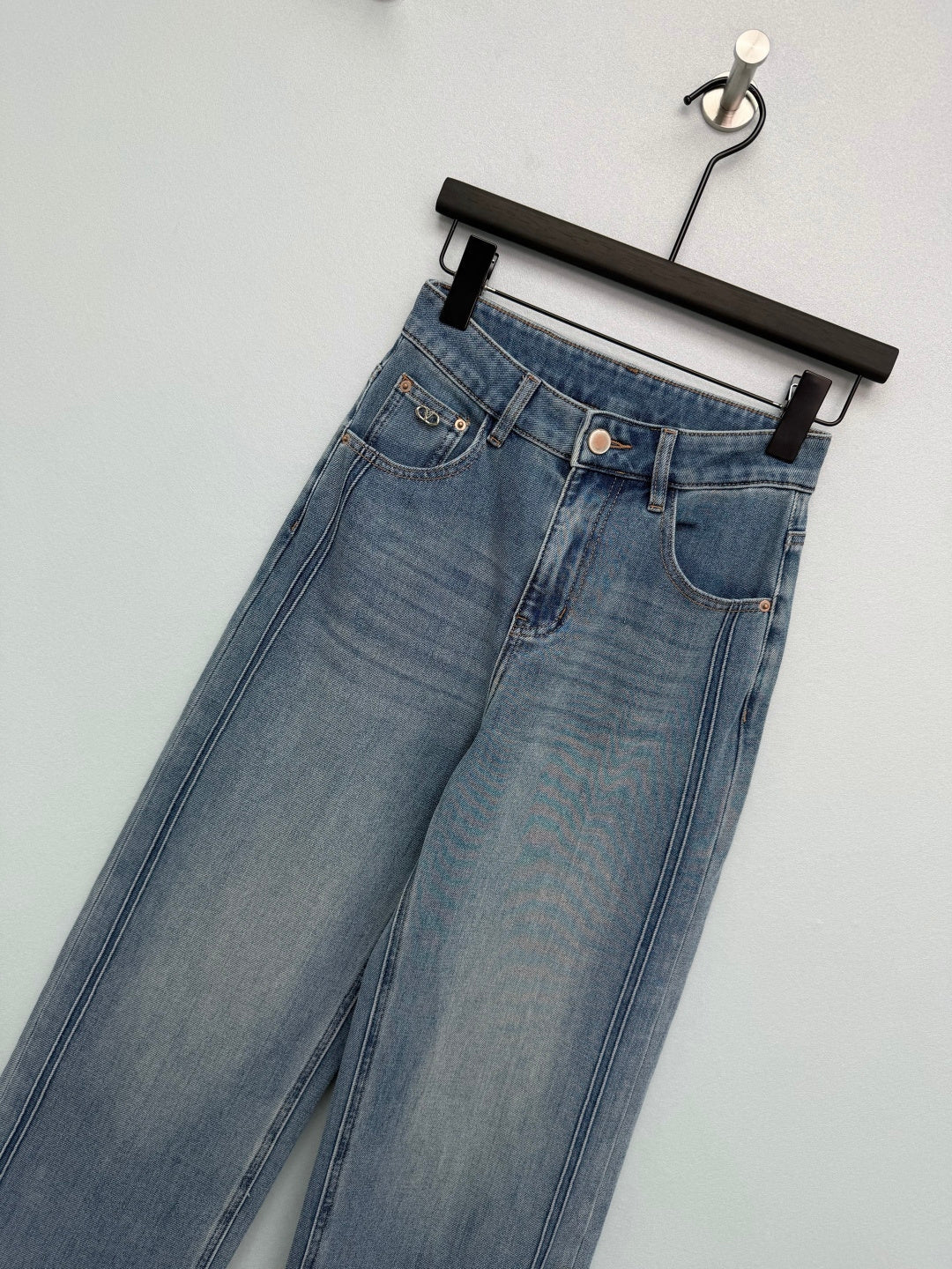 VALENTINO 26S STRAIGHT LEG JEANS 163