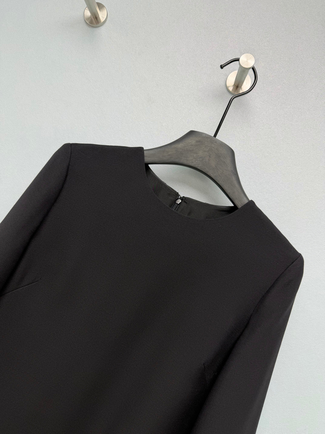 VALENTINO 26S PLEATED SLEEVE DRESS 134