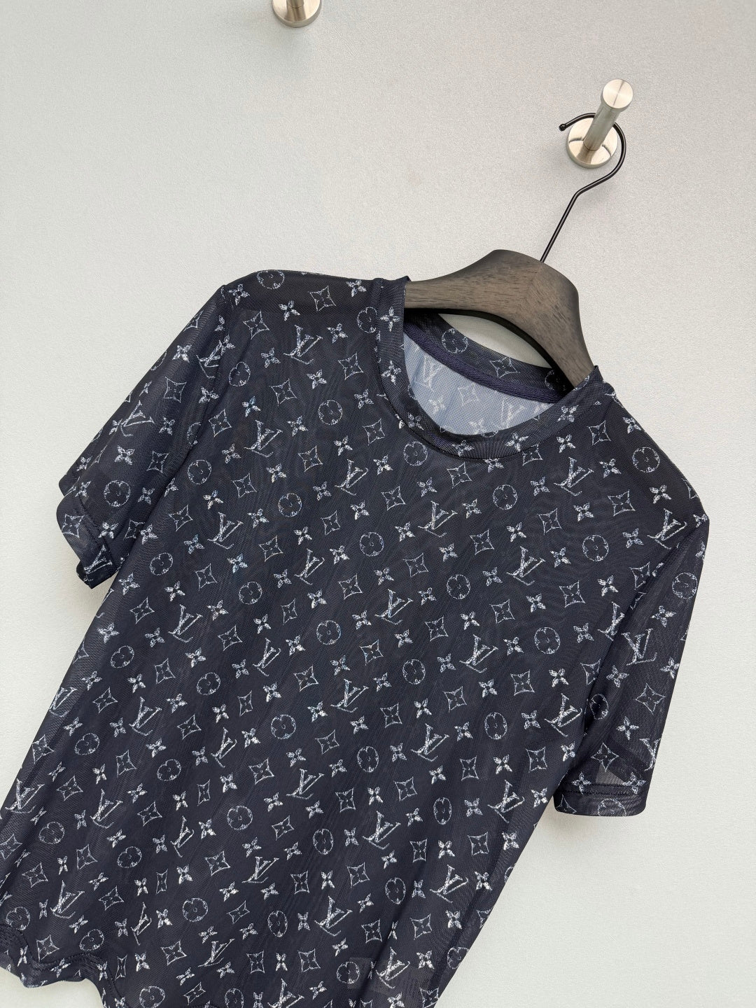 LV 26S T-SHIRT STYLE 213