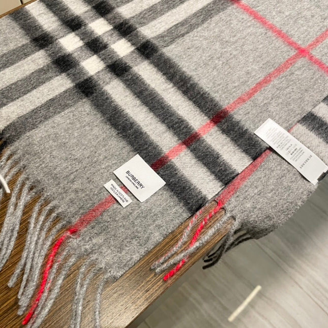 BURBERRY 25S SCARF 180 CM IN CASHMERE 938246