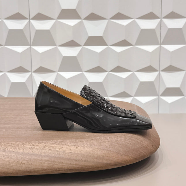 BOTTEGA VENETA 26S VENTURA LOAFERS 40 MM IN BLACK INTRECCIATO CALFSKIN
