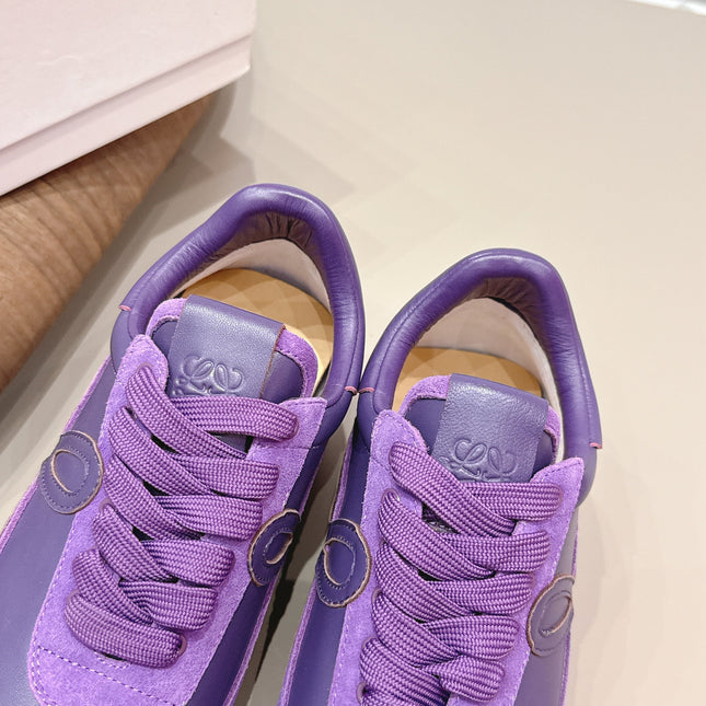 LOEWE 26S FLOW RUNNER SNEAKER IN PLUM PURPLE CALFSKIN AND SUEDE