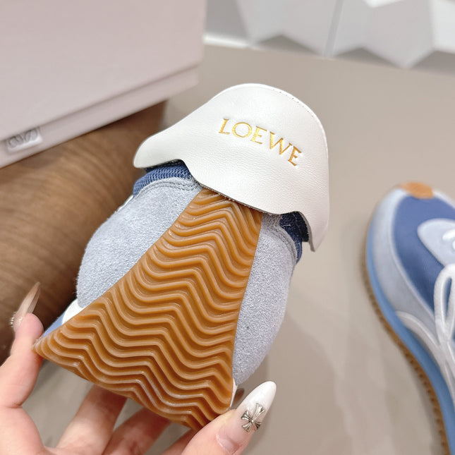 LOEWE 26S FLOW RUNNER SNEAKER IN LIGHT GRAY AND BLUE SUEDE AND CALFSKIN STYLE 2