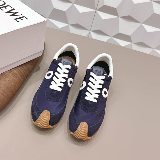 LOEWE 26S FLOW RUNNER SNEAKER IN NAVY BLUE SUEDE AND WHITE CALFSKIN
