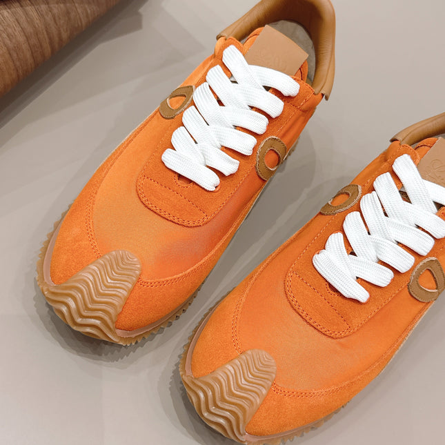 LOEWE 26S FLOW RUNNER SNEAKER IN ORANGE SUEDE AND BROWN CALFSKIN
