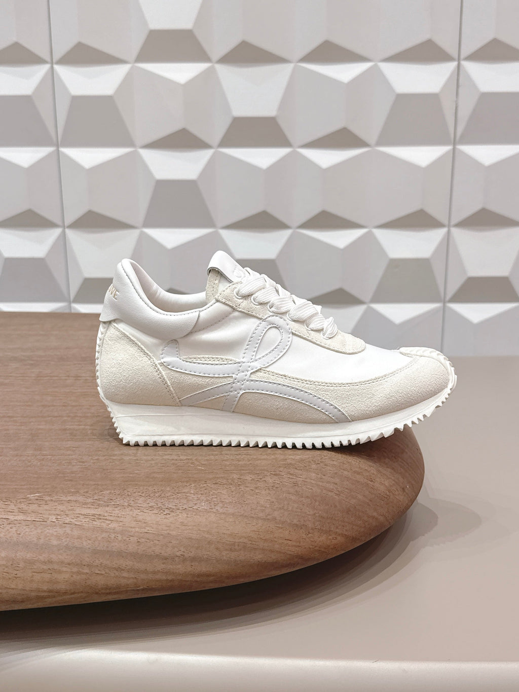 LOEWE 26S FLOW RUNNER SNEAKER IN WHITE SUEDE AND WHITE CALFSKIN