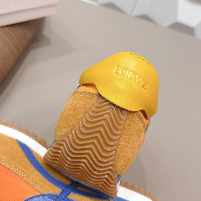 LOEWE 26S FLOW RUNNER SNEAKER IN CARAMEL BROWN SUEDE AND GOLDEN YELLOW CALFSKIN