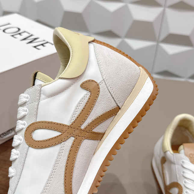 LOEWE 26S FLOW RUNNER SNEAKER IN WHITE SUEDE AND LIGHT YELLOW CALFSKIN