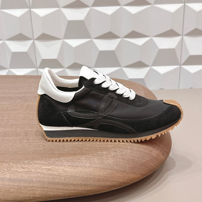 LOEWE 26S FLOW RUNNER SNEAKER IN BLACK SUEDE AND WHITE CALFSKIN