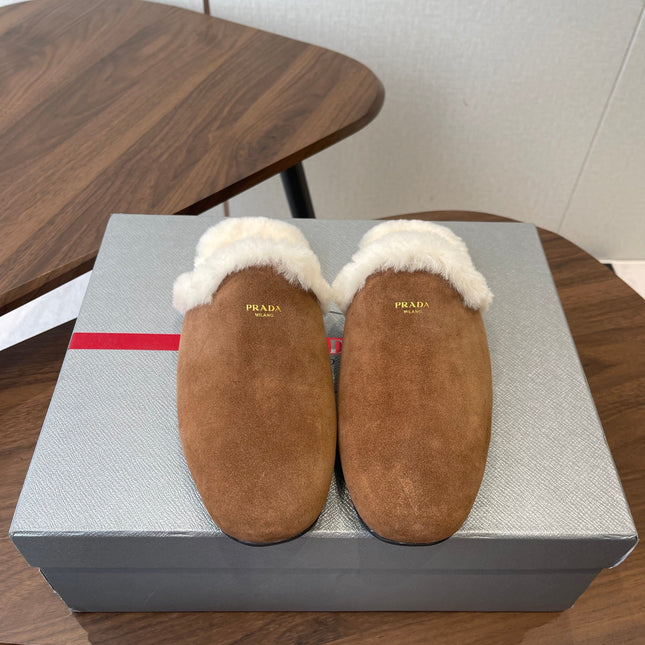 PRADA 25S CLOGS IN BROWN SUEDE FUR-LINED