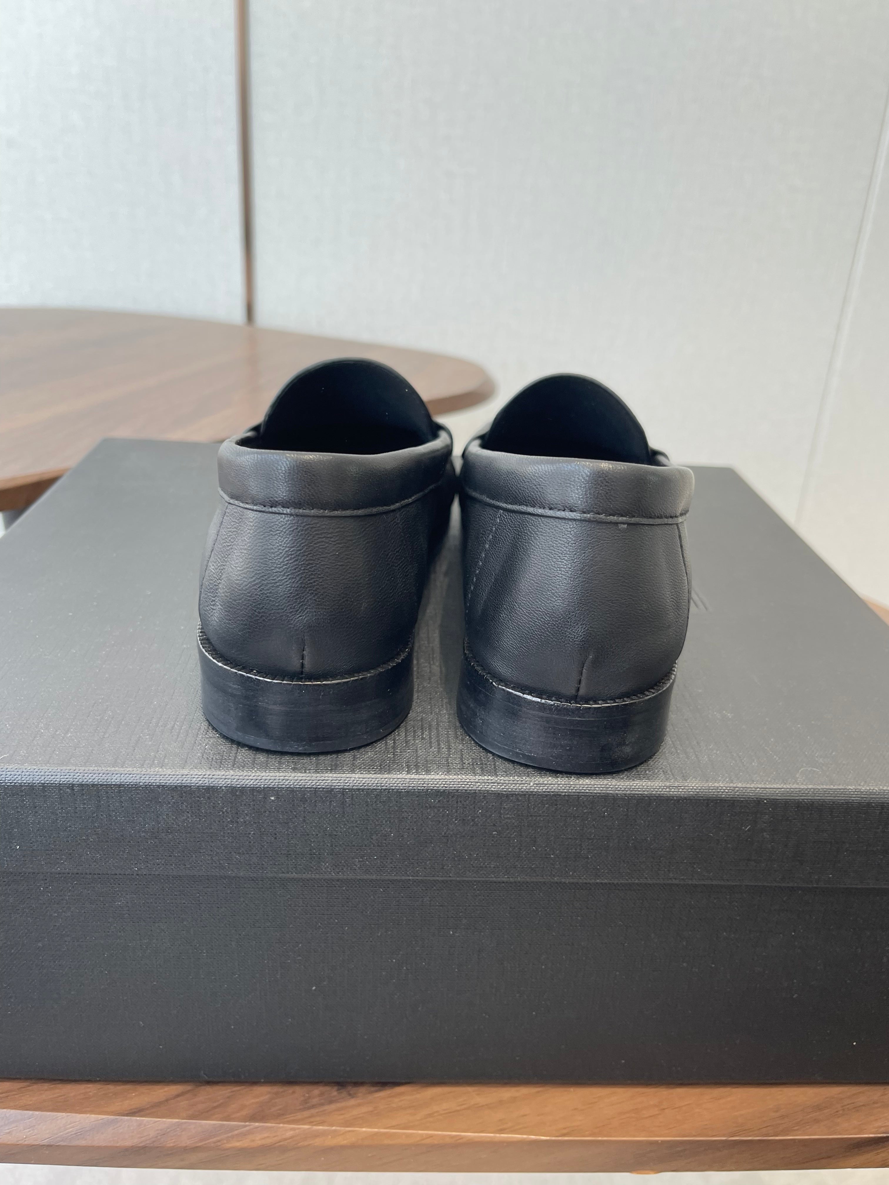 YSL 26S LOAFER IN BLACK CALFSKIN