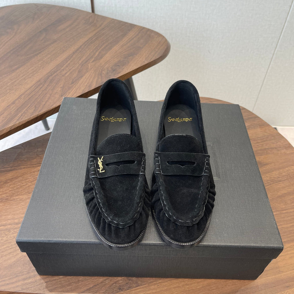 YSL 26S LOAFER IN BLACK SUEDE