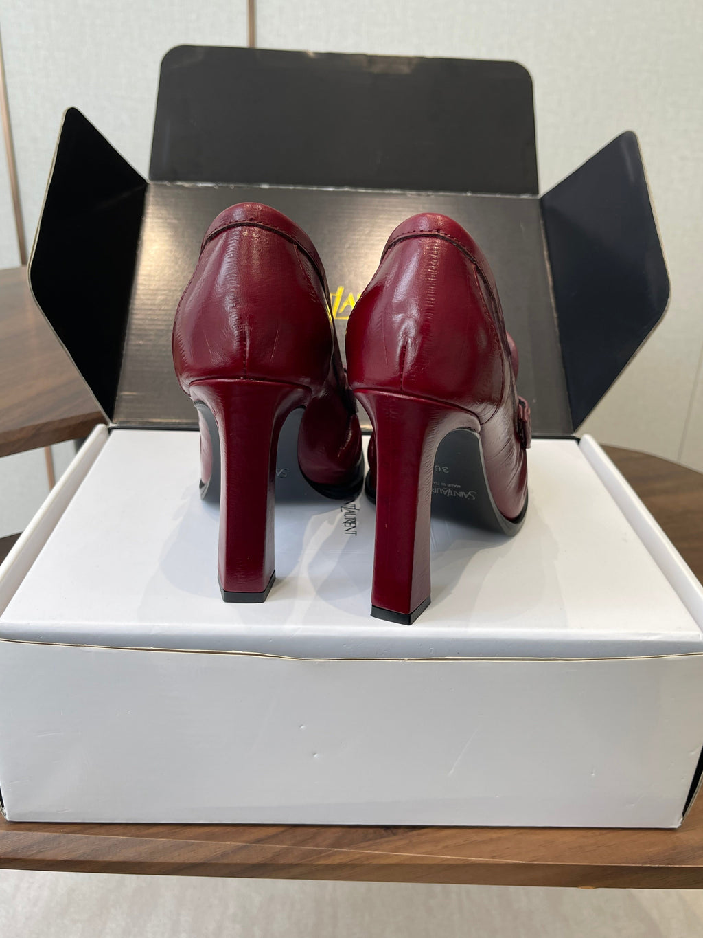 YSL 26S HEELED LOAFERS 100 MM IN DARK RED SHINY CALFSKIN