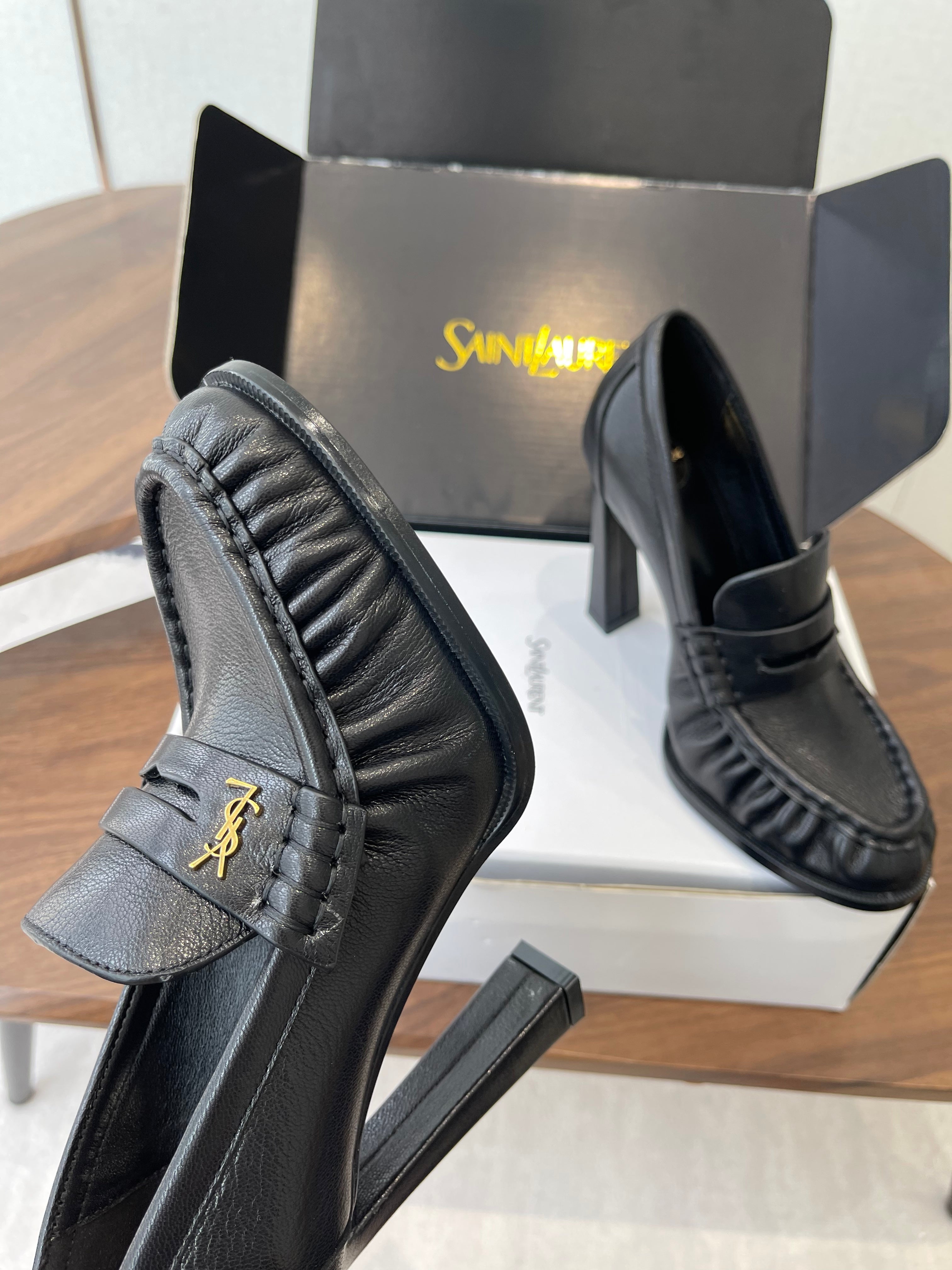 YSL 26S HEELED LOAFERS 100 MM IN BLACK CALFSKIN
