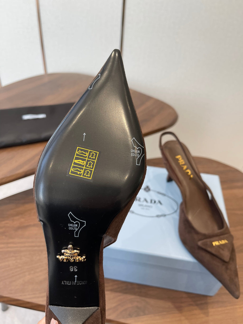 PRADA 26S SLINGBACK PUMPS 75MM IN DARK BROWN SUEDE WITH LOGO
