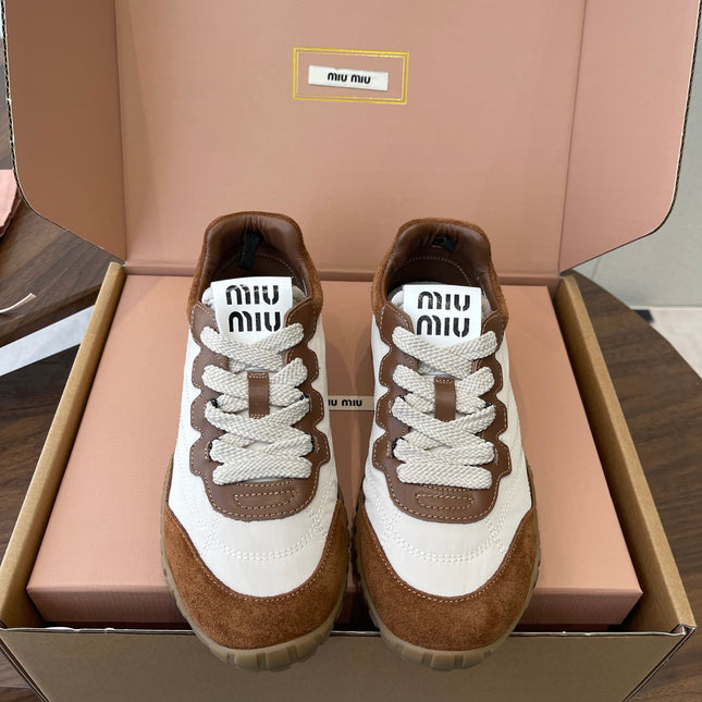 MIUMIU 26S SNEAKERS IN WHITE AND CARAMEL BROWN FABRIC AND SUEDE