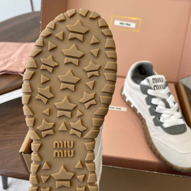 MIUMIU 26S SNEAKERS IN WHITE AND GRAY FABRIC AND SUEDE