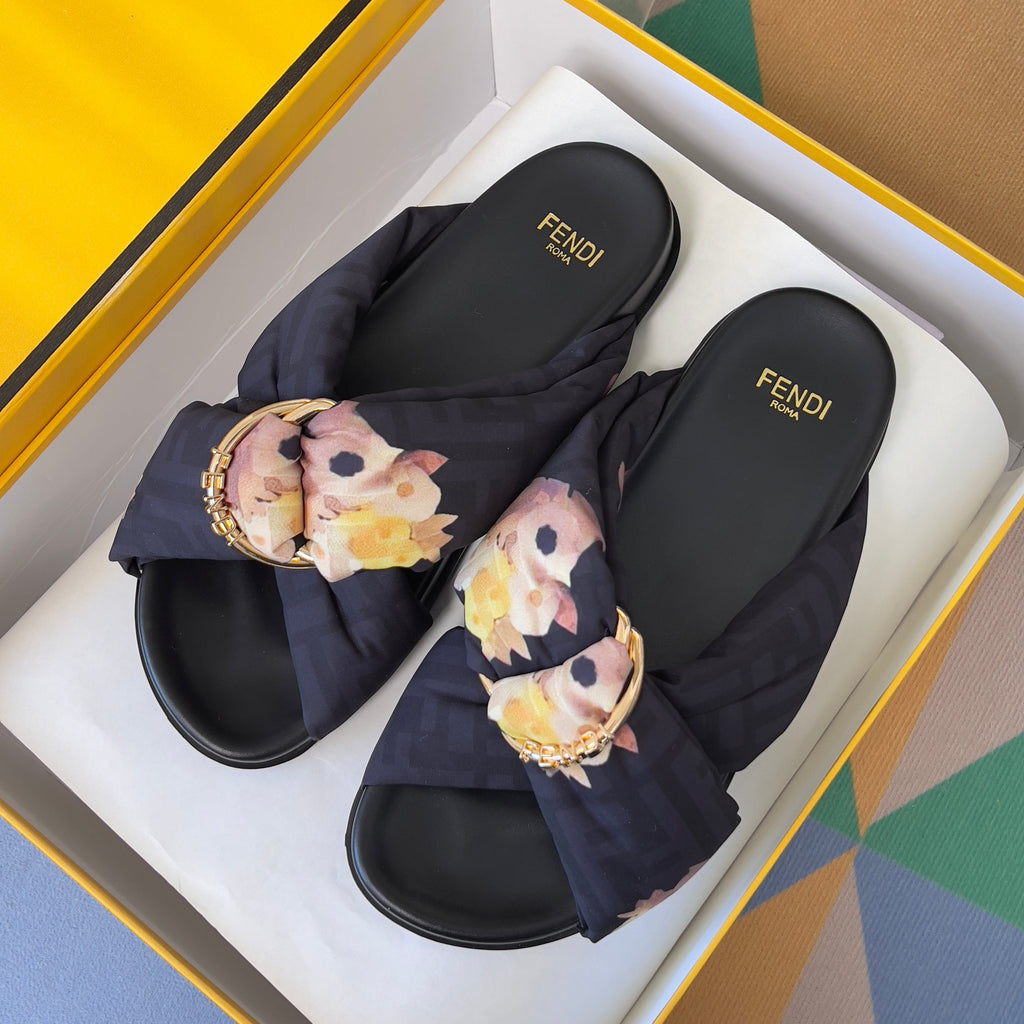 FENDI 26S PATTERNED CROSS-STRAP SLIDE SANDALS IN BLACK FABRIC