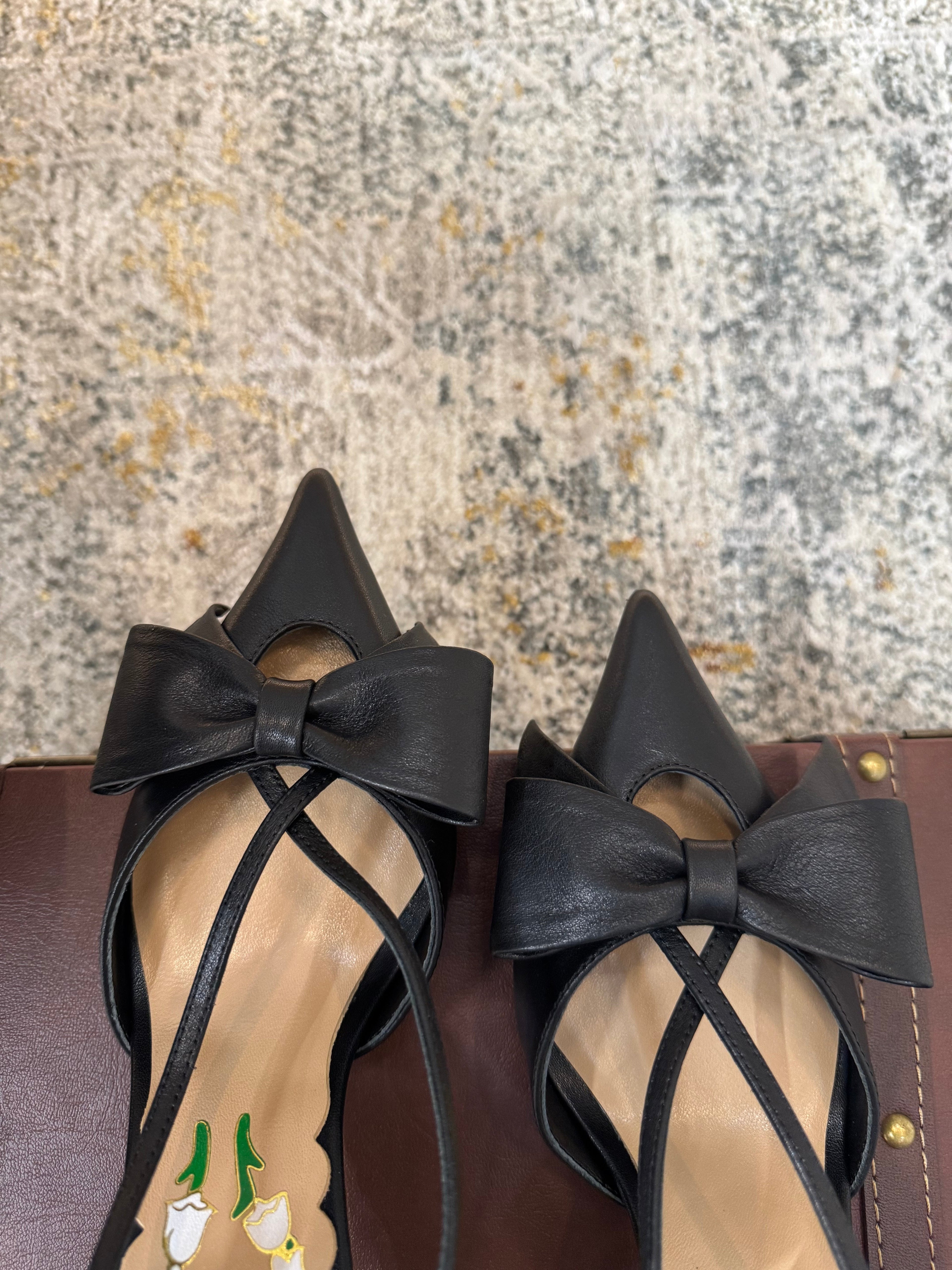 VLTN HIGH HEEL 25S 80 MM IN BLACK CALFSKIN WITH BOW
