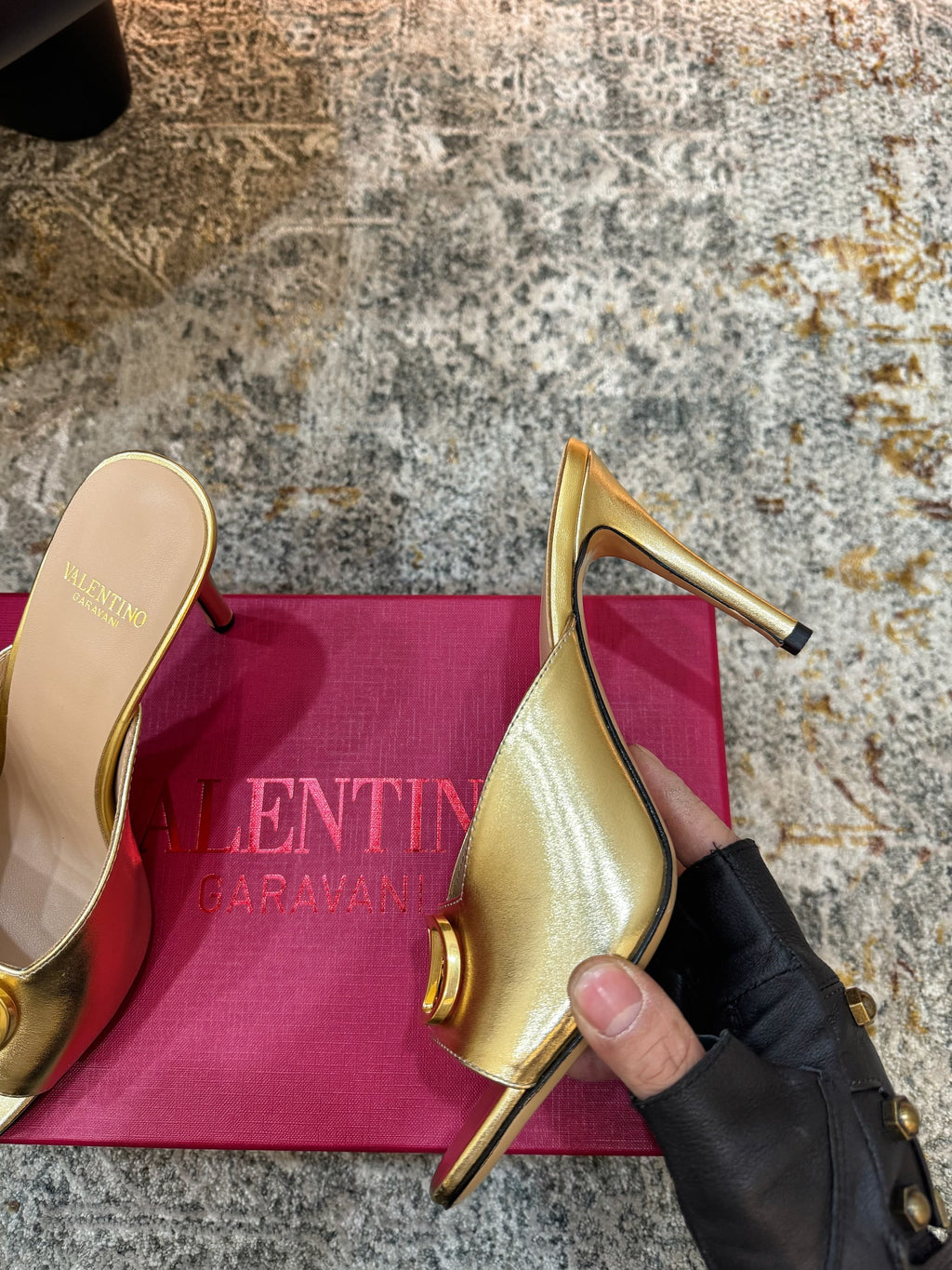 VALENTINO 26S HIGH HEEL SANDALS 105 MM IN METALLIC GOLD CALFSKIN