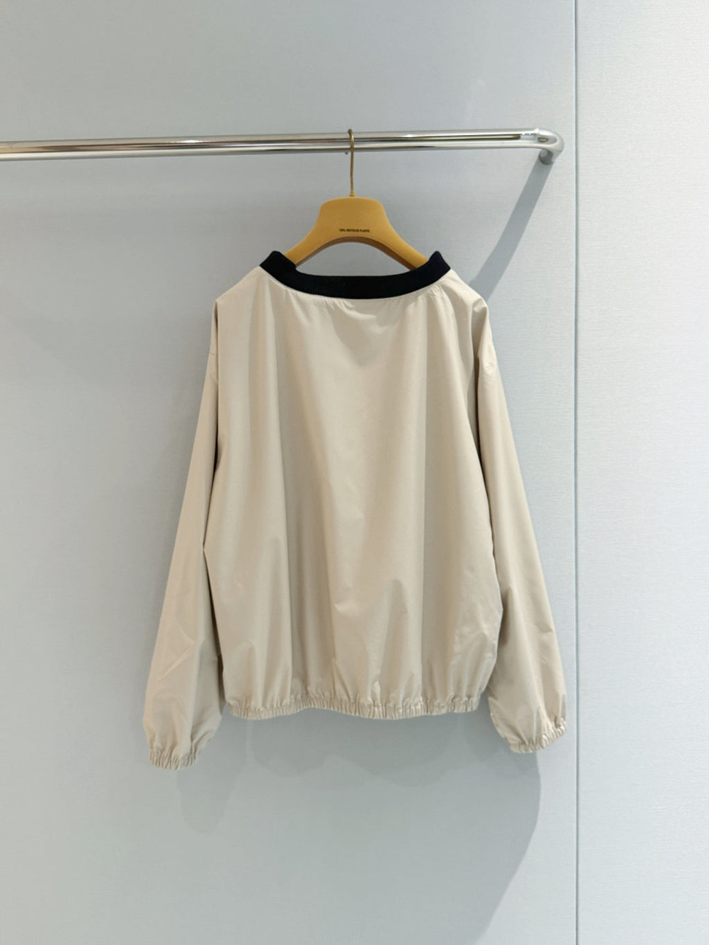 MIUMIU 26S LONG SLEEVE V-NECK TOP 1188
