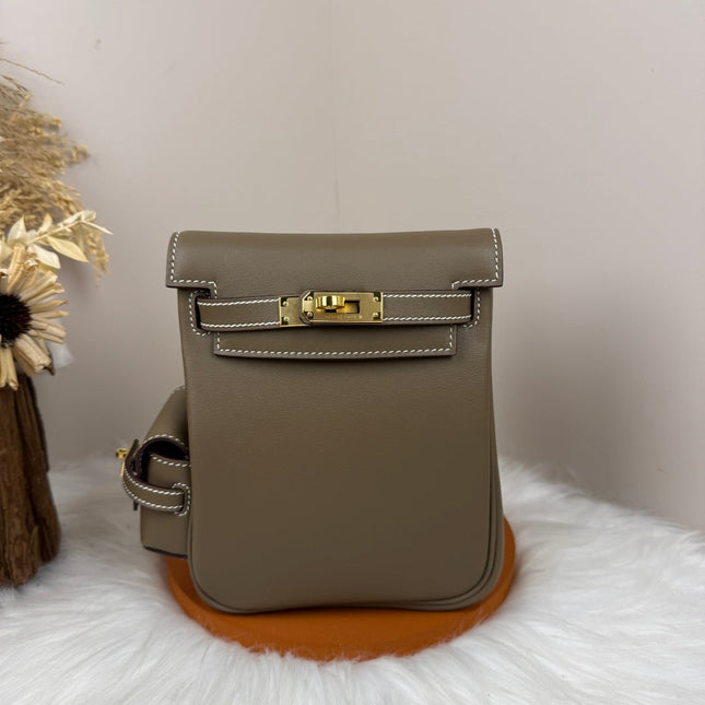 HM 25S KELLY JUMP 17 CM IN MUSHROOM BROWN SWIFT WITH GOLD HARDWARE